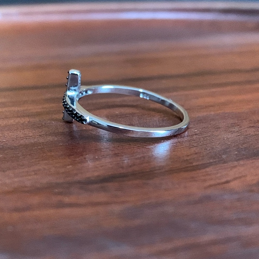 New 925 Silver Black CZ Sideways Cross Ring - Picture 2 of 7